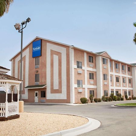 Travelodge By Wyndham Yermo Ngoại thất bức ảnh